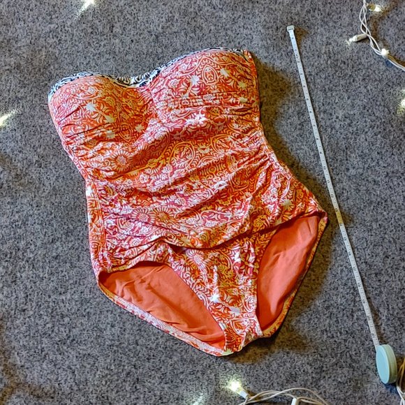 Tommy Bahama Coral Medallion Long Sleeve Rash Guard w/ Bandeau Swimsuit - Picture 4 of 8